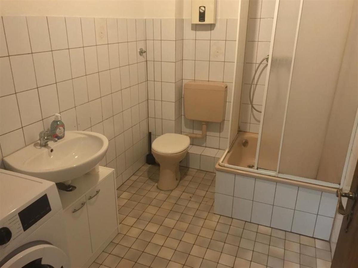 2 Zimmer Wohnungen K&K Unterkunft. Gbr Duisburg Exterior foto